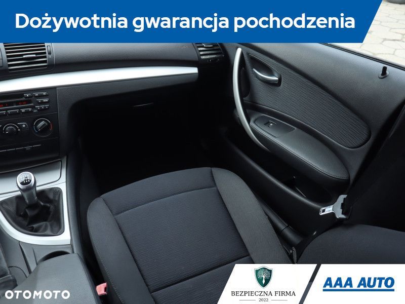 BMW Seria 1 - 10