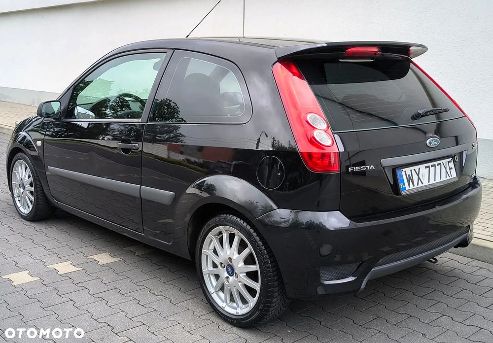 Ford Fiesta 1.6 TDCi Sport - 4