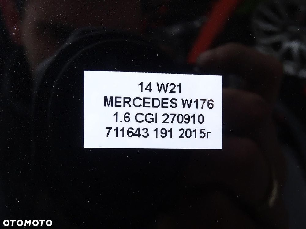 BŁOTNIK PRAWY PRZÓD PRZEDNI LAKIER 191 MERCEDES A-KLASA W176 12-18r - 16