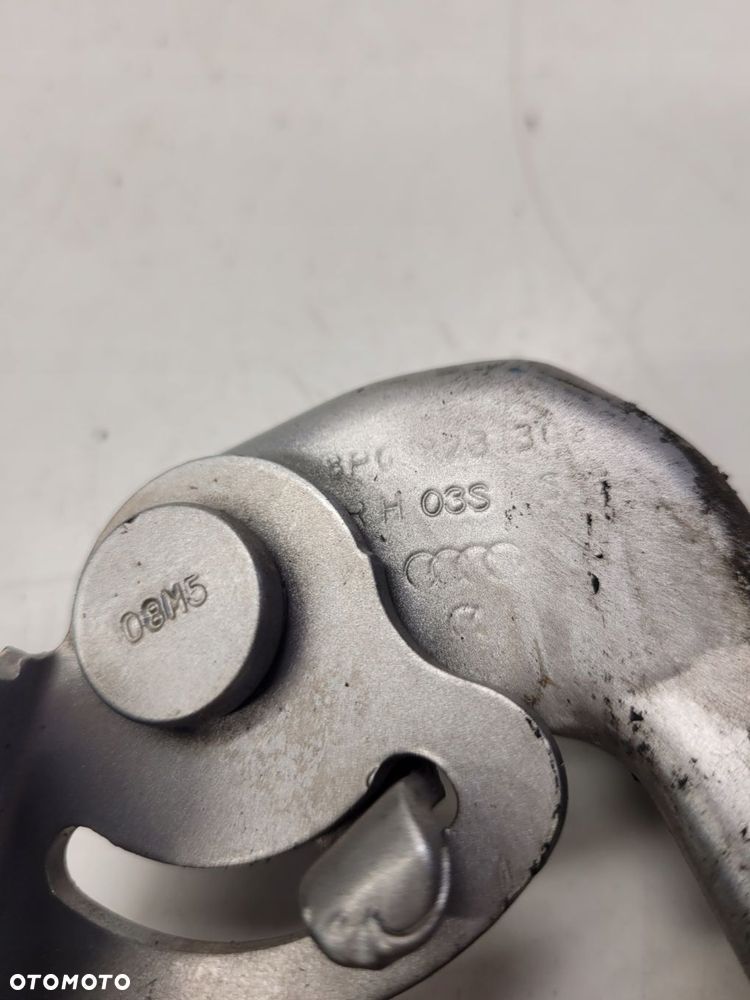 ZAWIAS MASKI PRAWY AUDI A3 8P LIFT 8P0823302 - 4