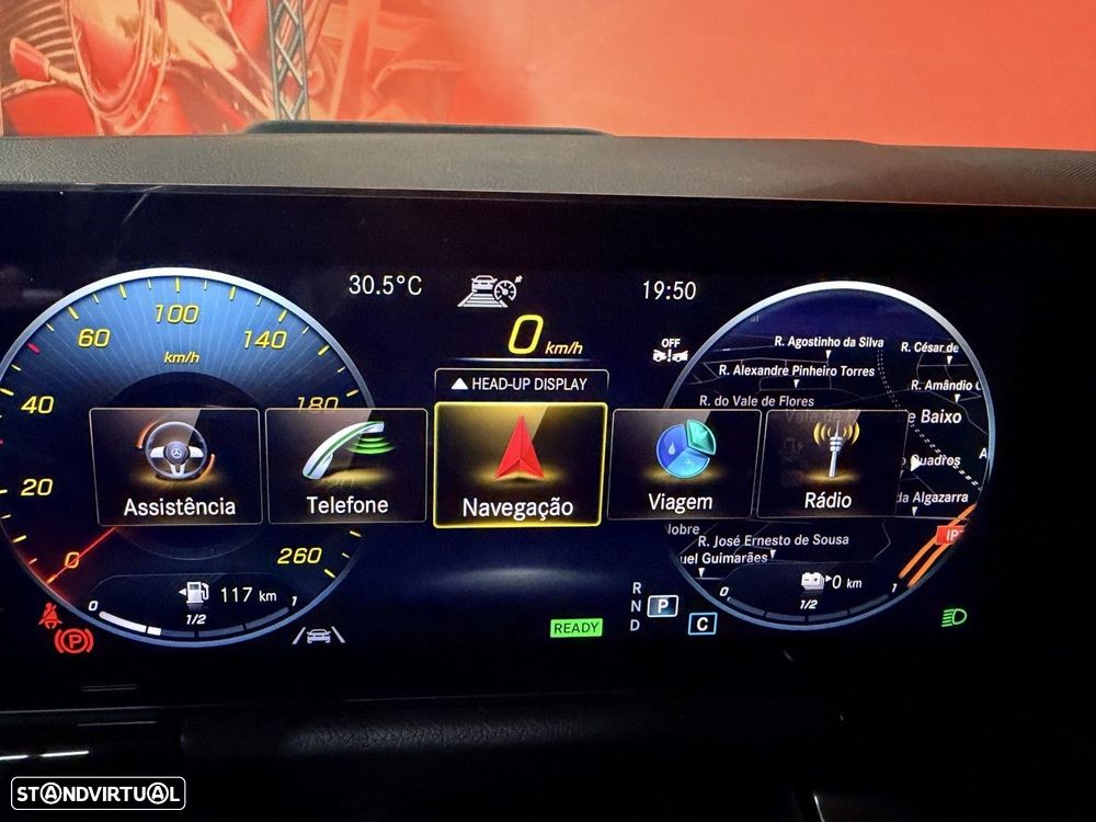 Mercedes-Benz GLA 250 e AMG Line - 31