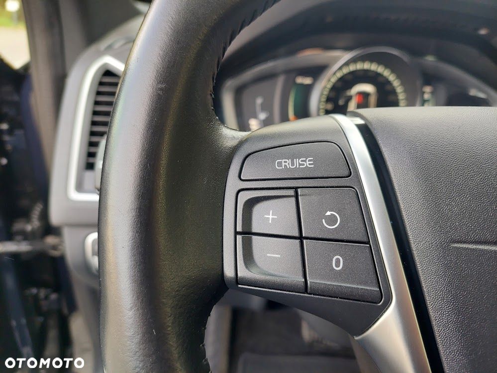 Volvo XC 60 D4 Geartronic Summum - 34