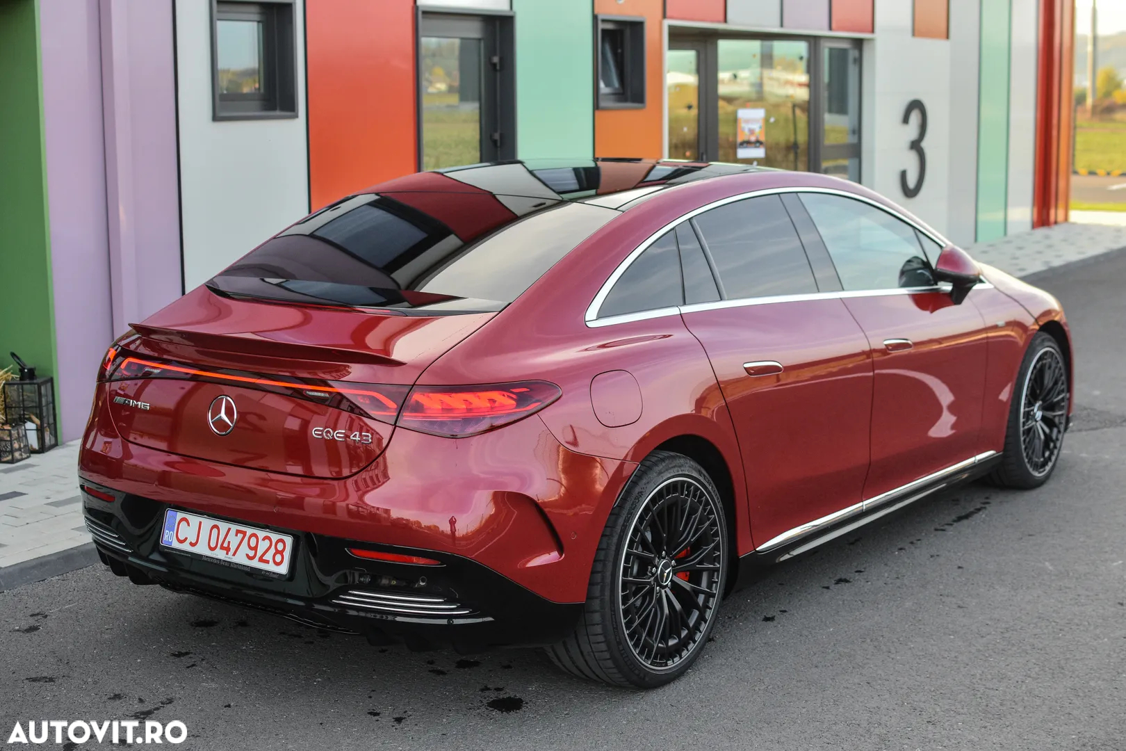 Mercedes-Benz EQE AMG 43 4MATIC - 8