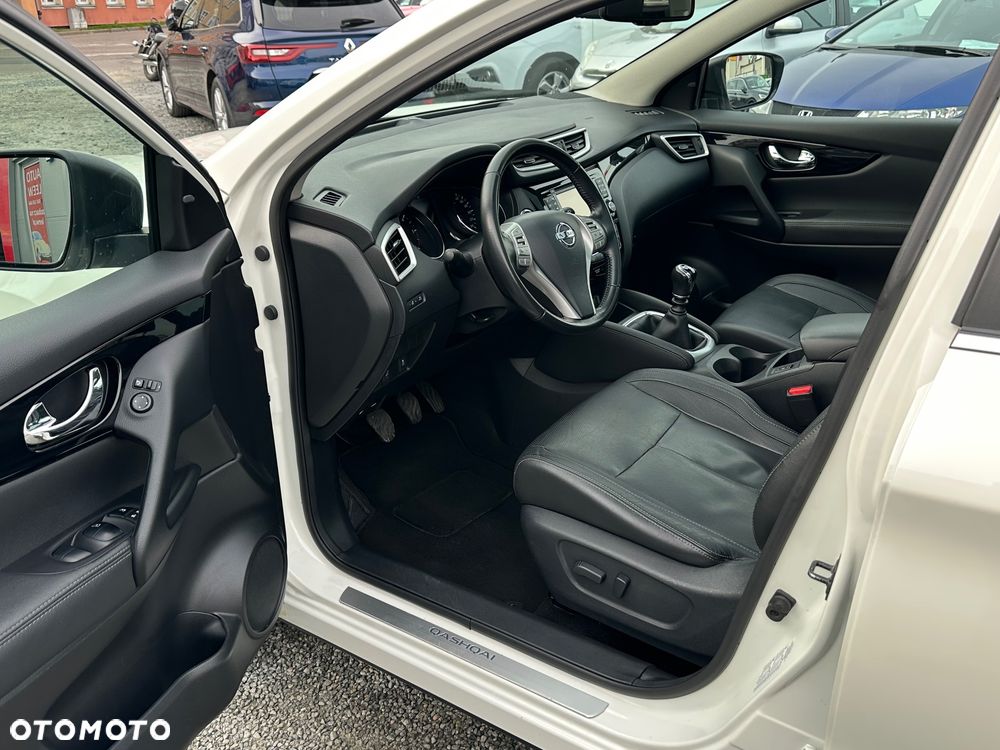 Nissan Qashqai 1.5 dCi Tekna EU6 - 13