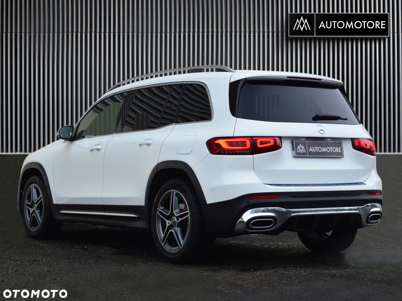 Mercedes-Benz GLB 200 4-Matic AMG Line 8G-DCT - 8
