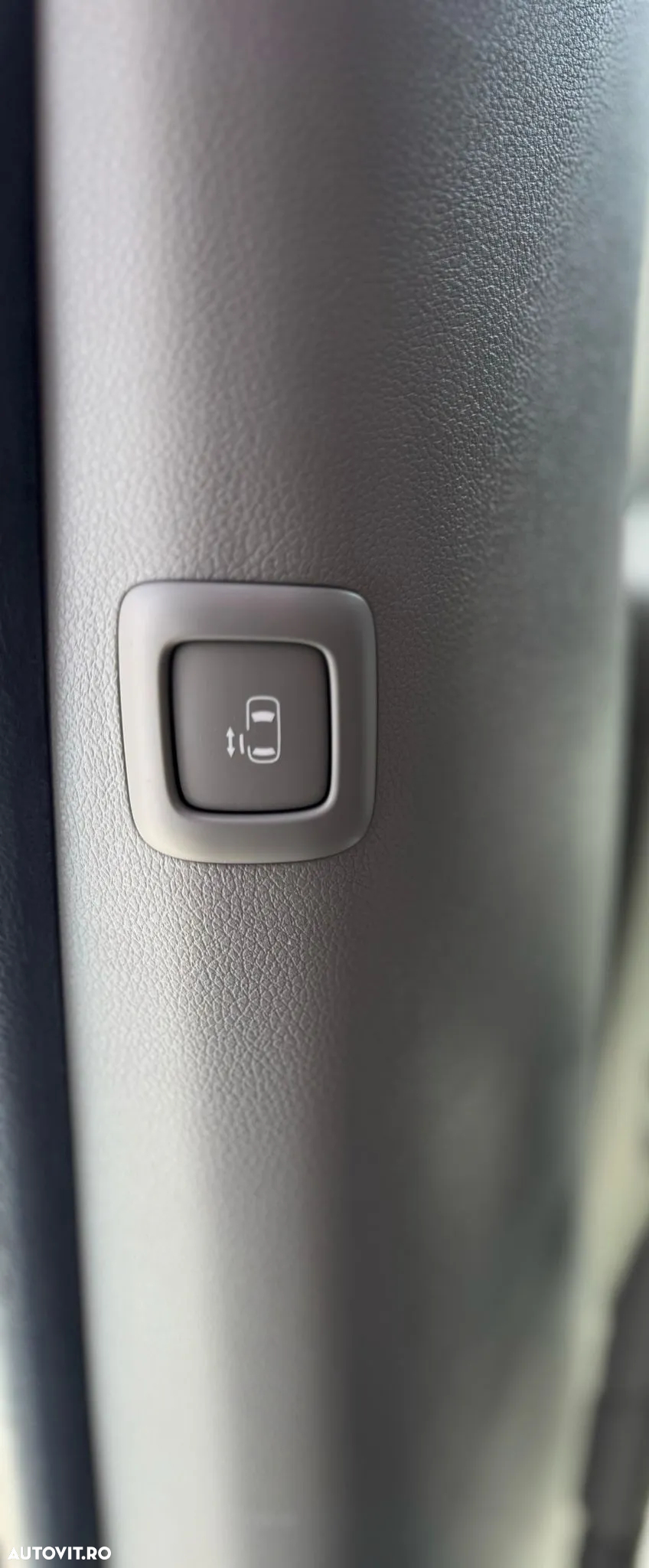 Kia Carnival - 15