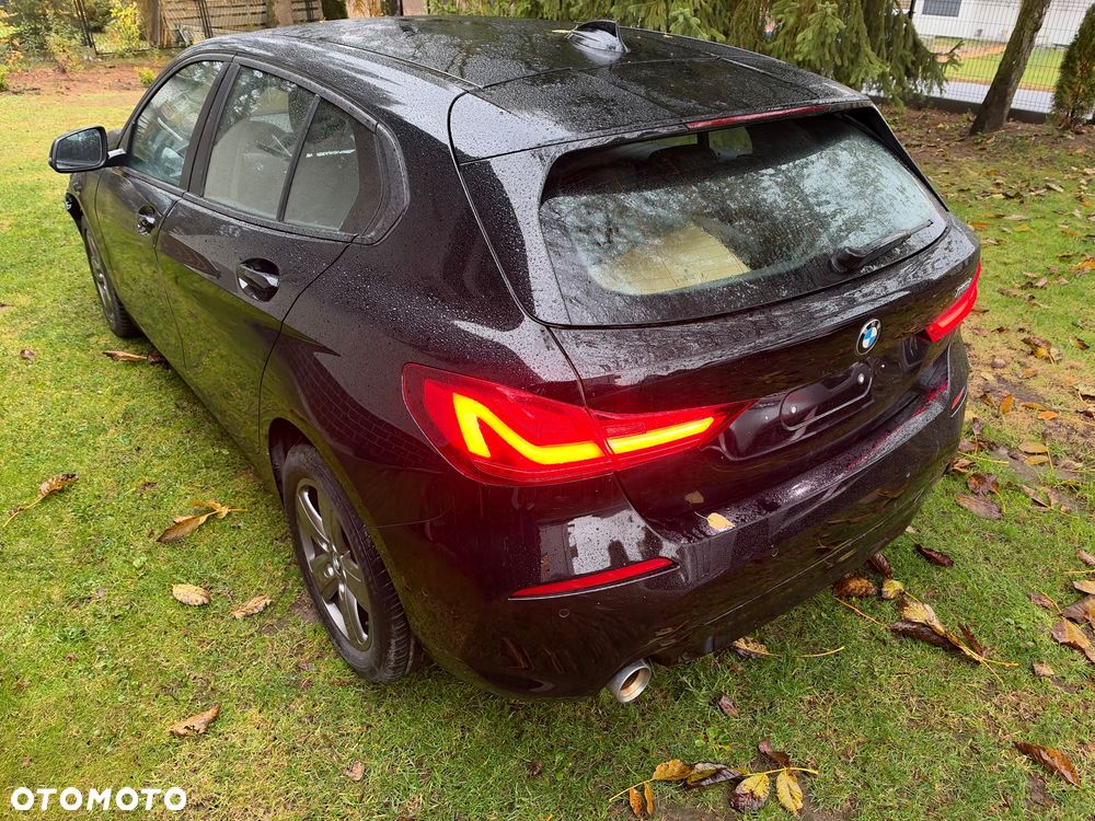 BMW Seria 1 2021 photo 4