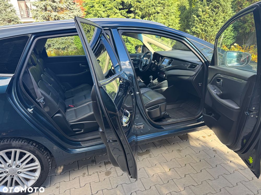 Kia Carens 1.6 GDI Business Line EU6 - 16