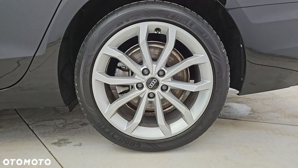 Audi A4 Limousine 35 TFSI S tronic - 25