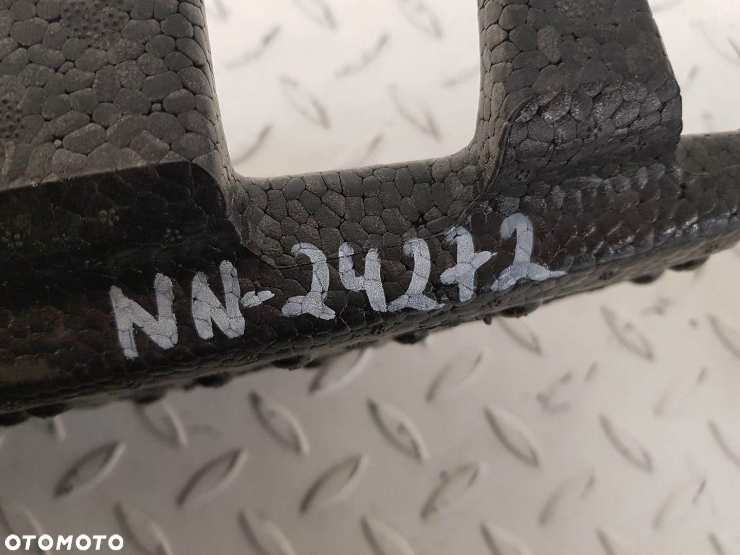 FABRYCZNIE NOWY ORYGINALNY ABSORBER WZMOCNIENIE PIANKA ZDERZAKA TYLNEGO TYŁ OPEL ASTRA KOMBI K V 5 - 6