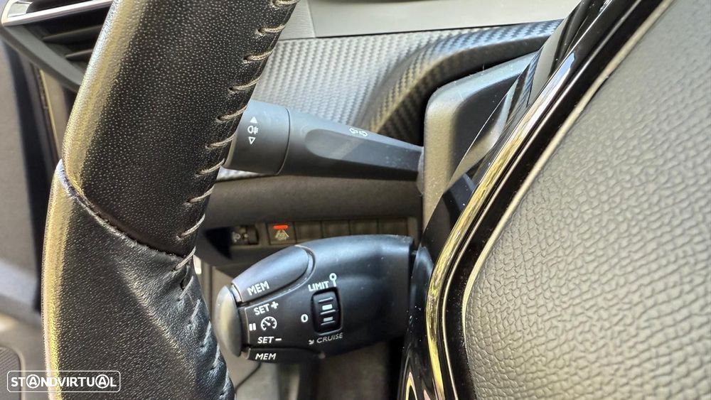 Peugeot 2008 PureTech 100 Active - 29