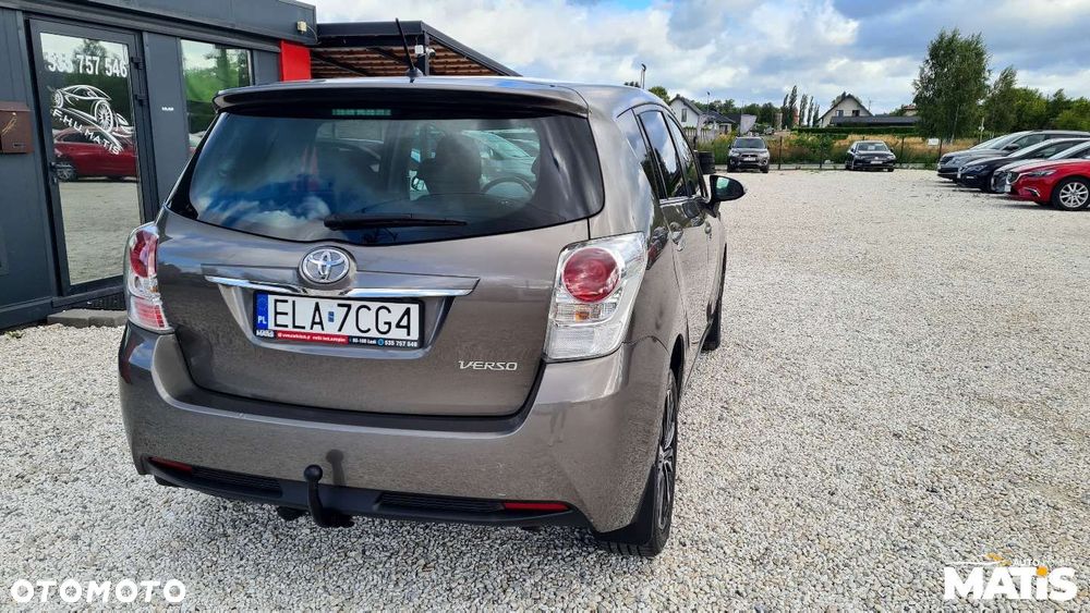 Toyota Verso - 30