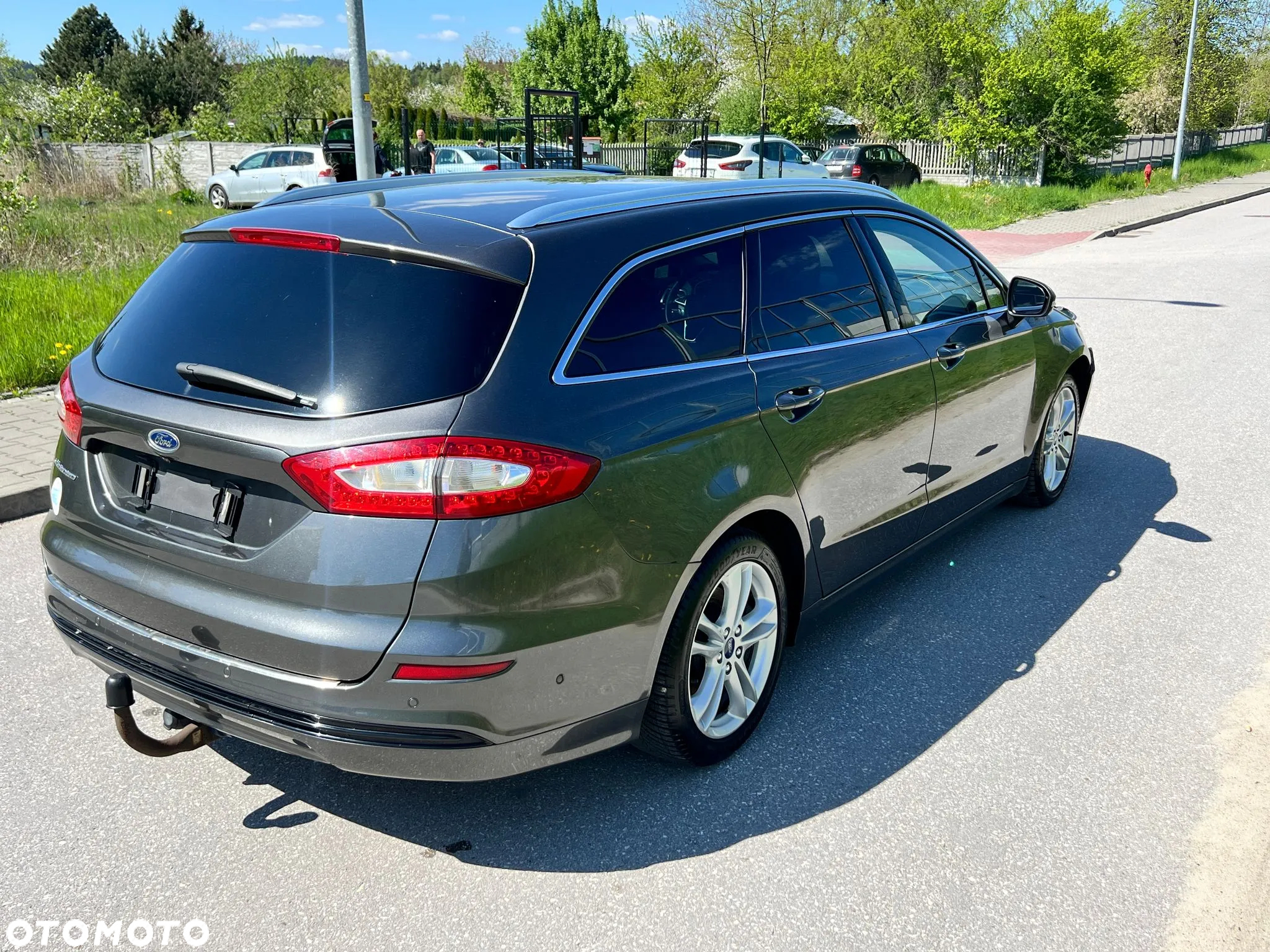 Ford Mondeo Turnier 2.0 TDCi Start-Stopp PowerShift-Aut Titanium - 9