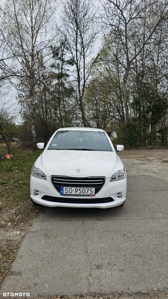 Peugeot 301 1.6 BlueHDi Active - 2
