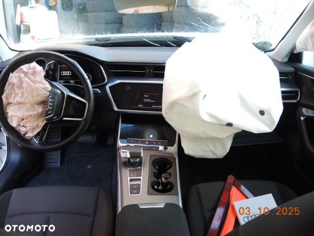 Audi A6 Avant 40 TDI quattro S tronic - 4