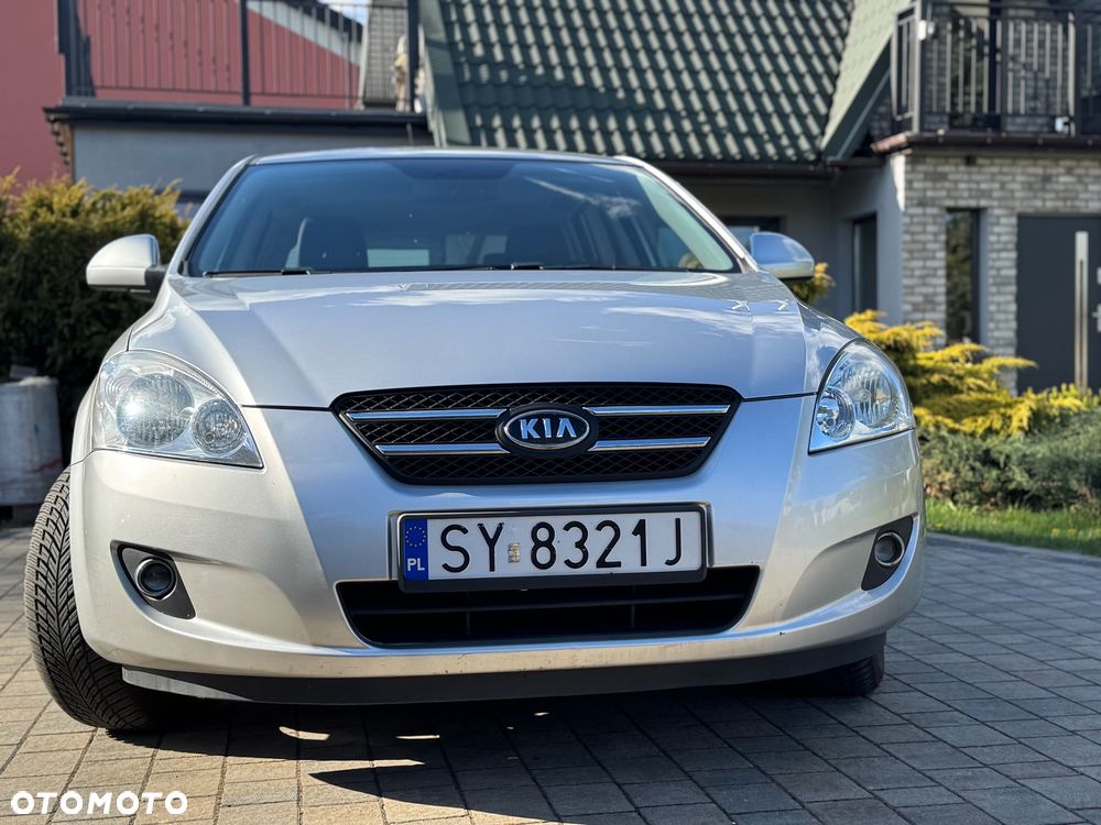 Kia Ceed - 2