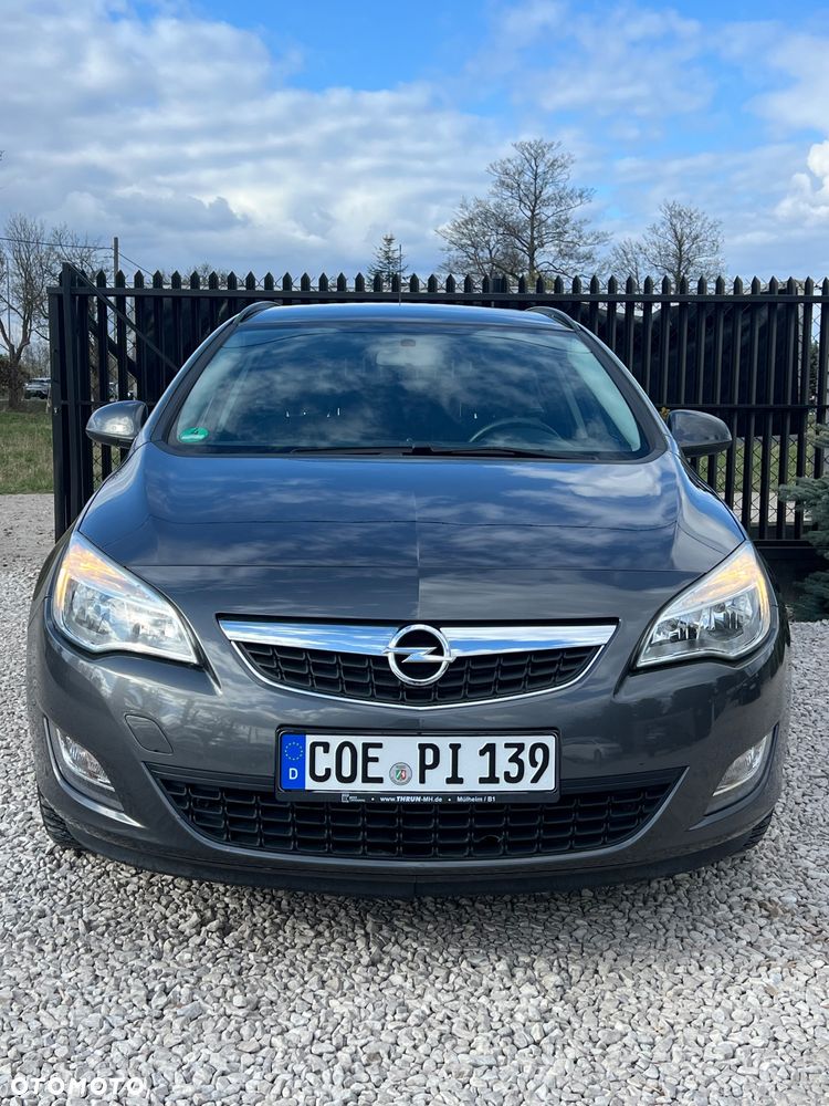 Opel Astra 1.4 Turbo Edition - 2