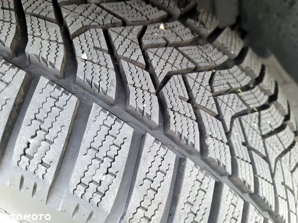 BMW X1 xDrive20d - 11