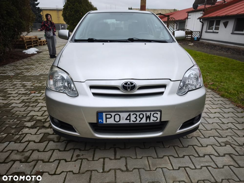 Toyota Corolla 2.0 D-4D Sol - 6