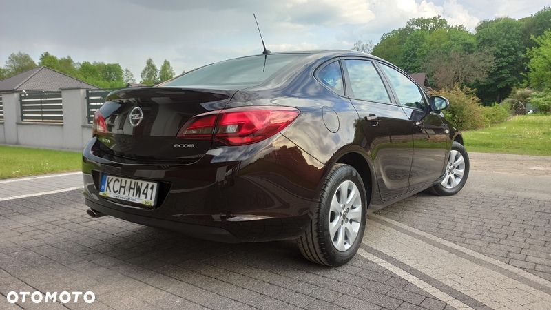 Opel Astra 1.4 T Active EU6 - 12