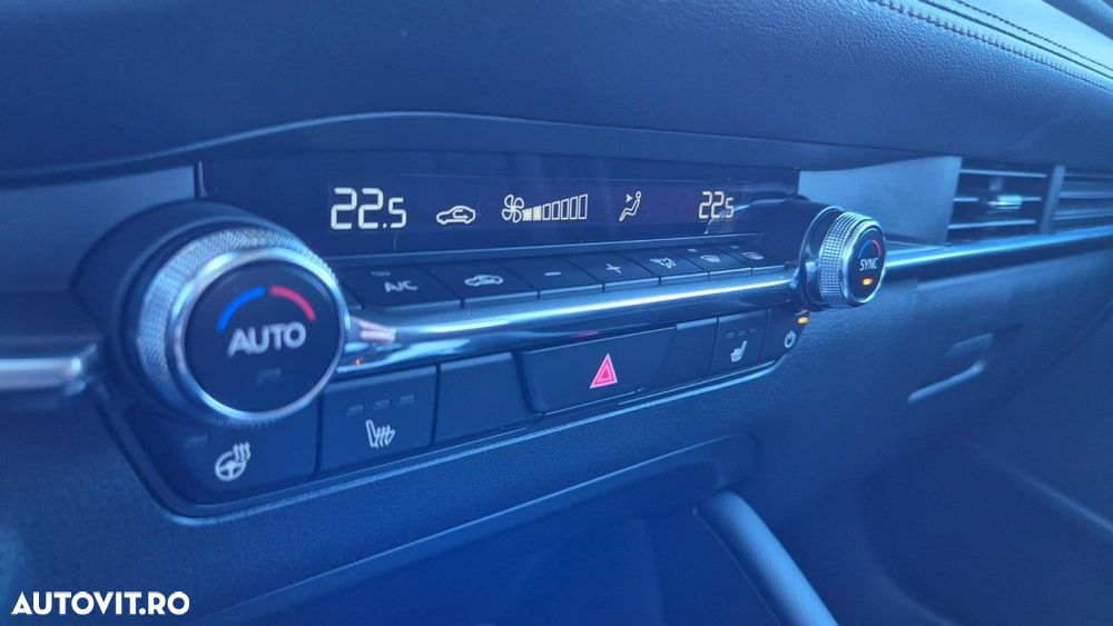 Mazda 3 - 15