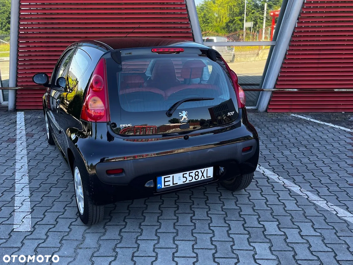 Peugeot 107 1.0 Trendy 2-Tronic - 9