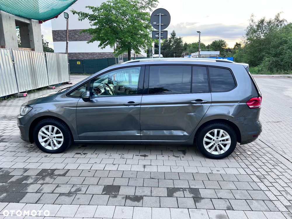 Volkswagen Touran 1.6 TDI SCR (BlueMotion Technology) DSG Comfortline - 9