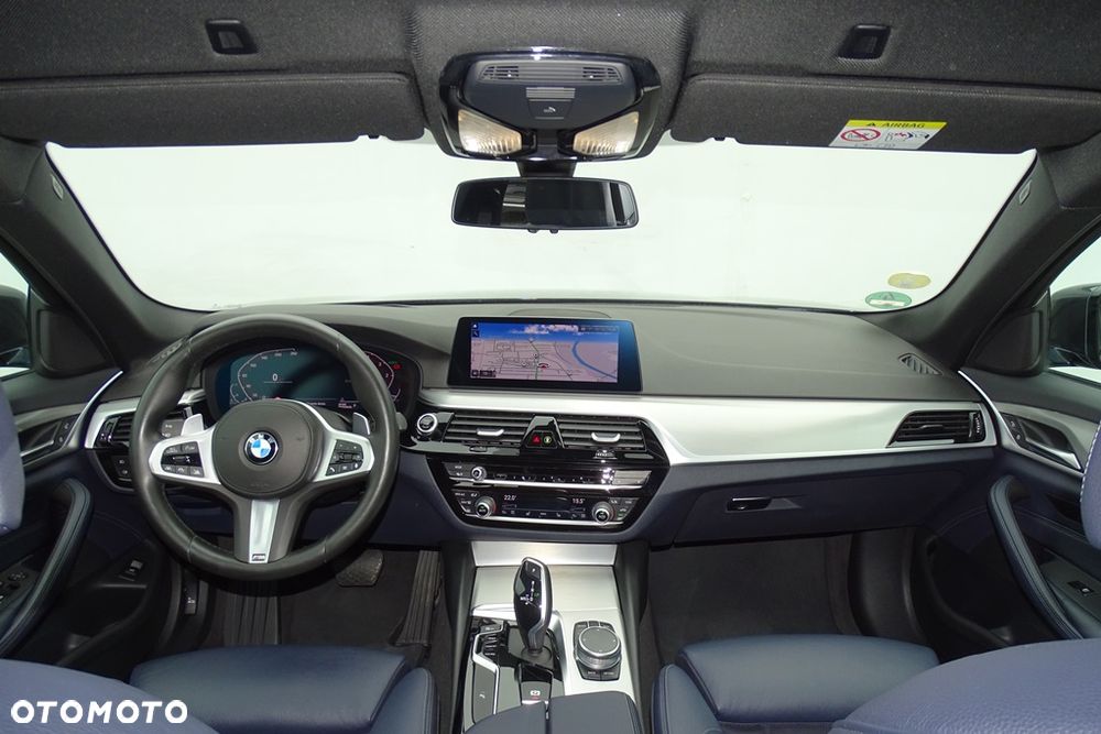 BMW Seria 5 520d xDrive MHEV Sport Line sport - 36
