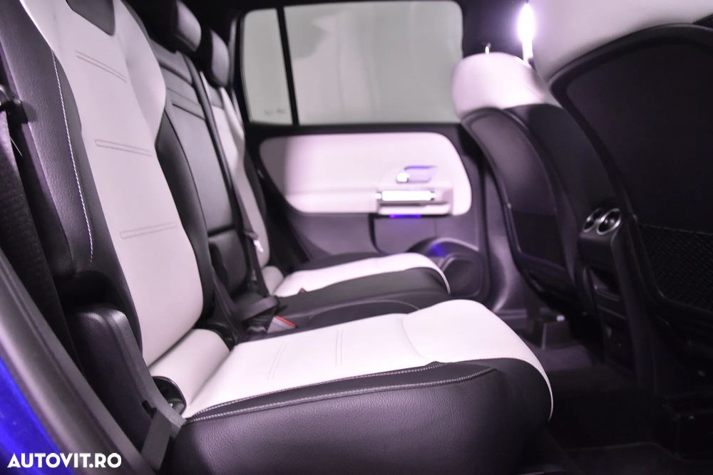 Mercedes-Benz GLB 220 d 4Matic 8G-DCT AMG Line - 12