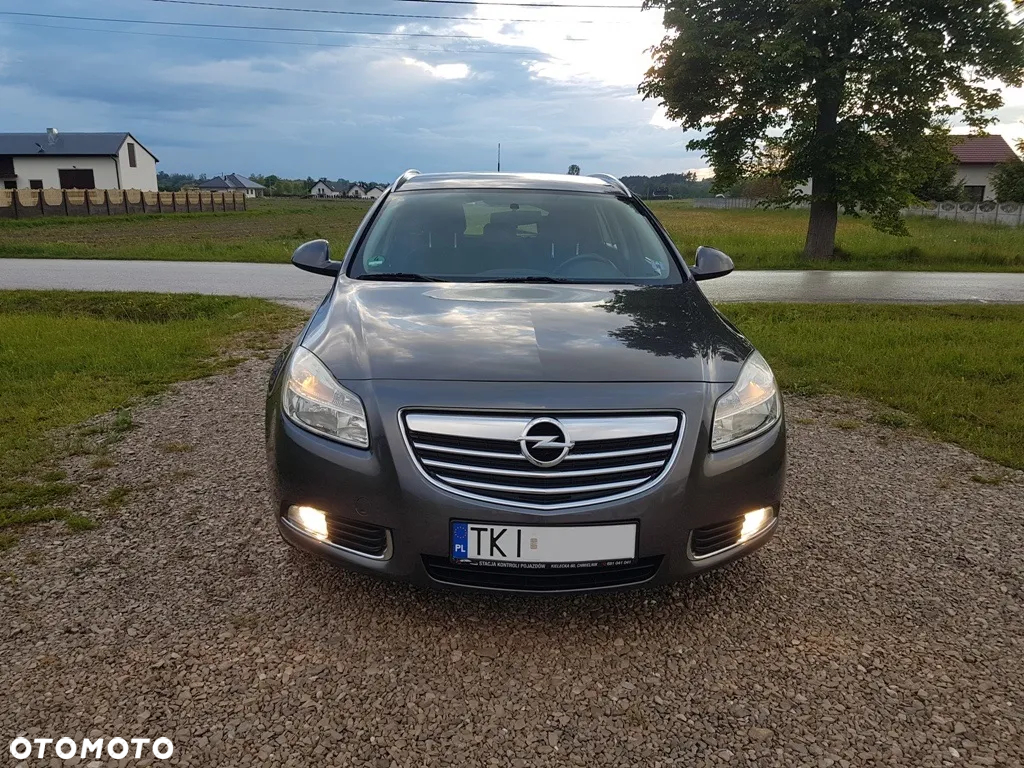 Opel Insignia 1.8 Sports Tourer - 17