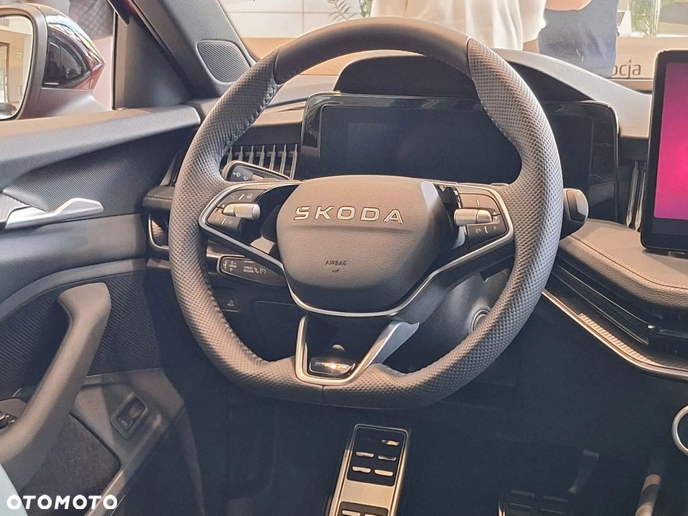 Skoda Superb 2.0 TSI Sportline DSG - 26