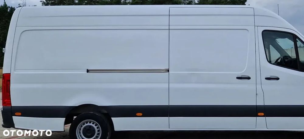 Bok Błotnik Tył Tylny Lewy Prawy Max Długi Long Mercedes Sprinter 907 / 910 - 1