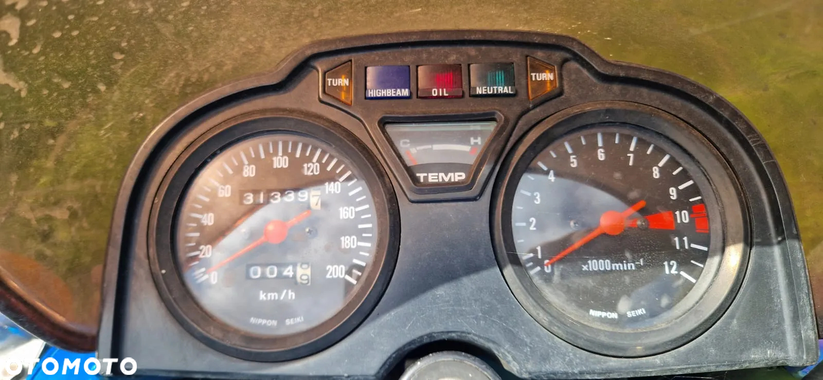 Honda CX - 6