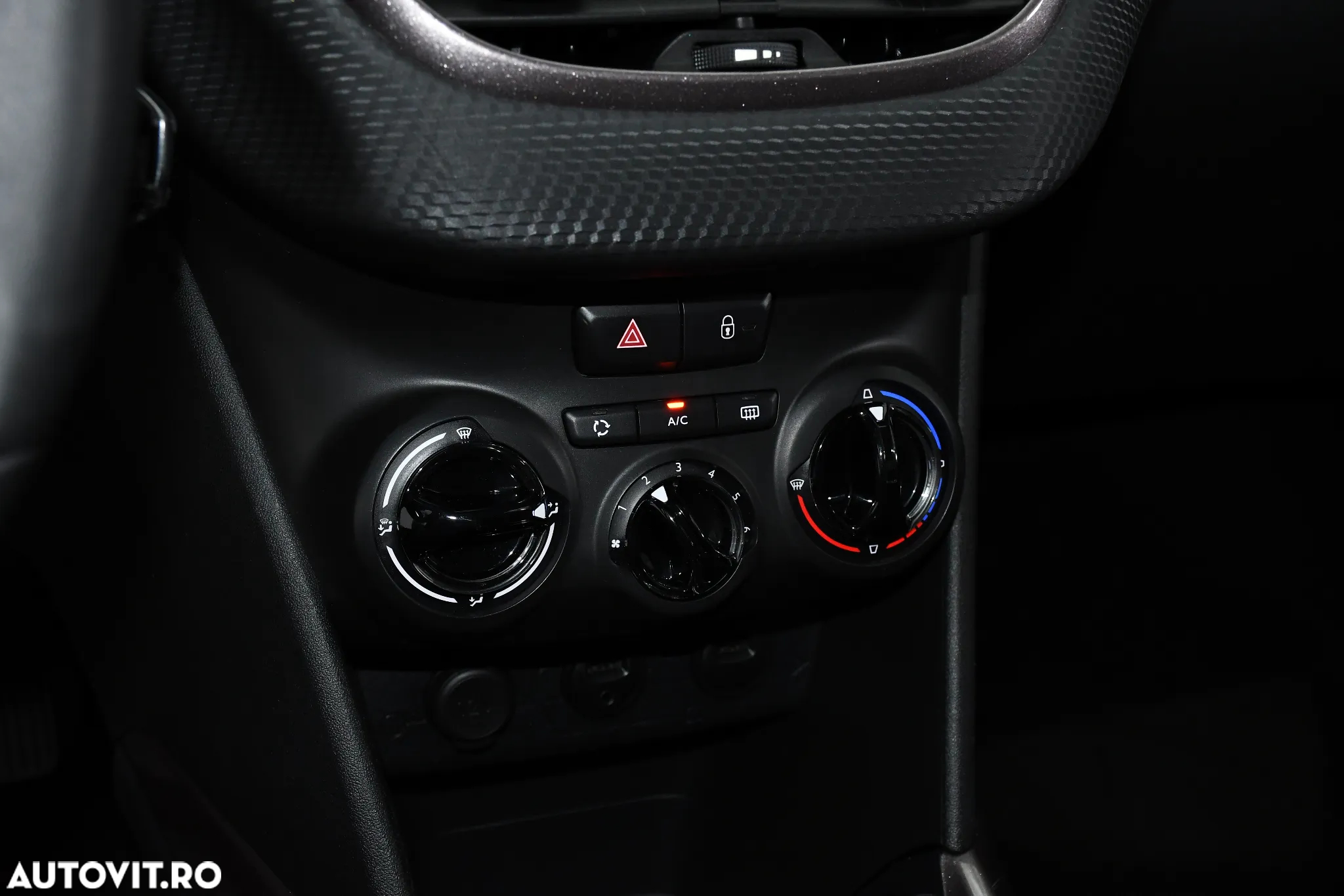 Peugeot 2008 1.2 e-VTi STT ETG Allure - 15