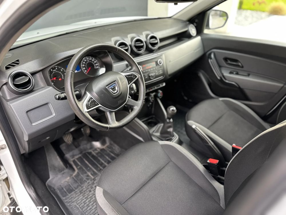 Dacia Duster 1.6 SCe Laureate 4x4 S&S - 13