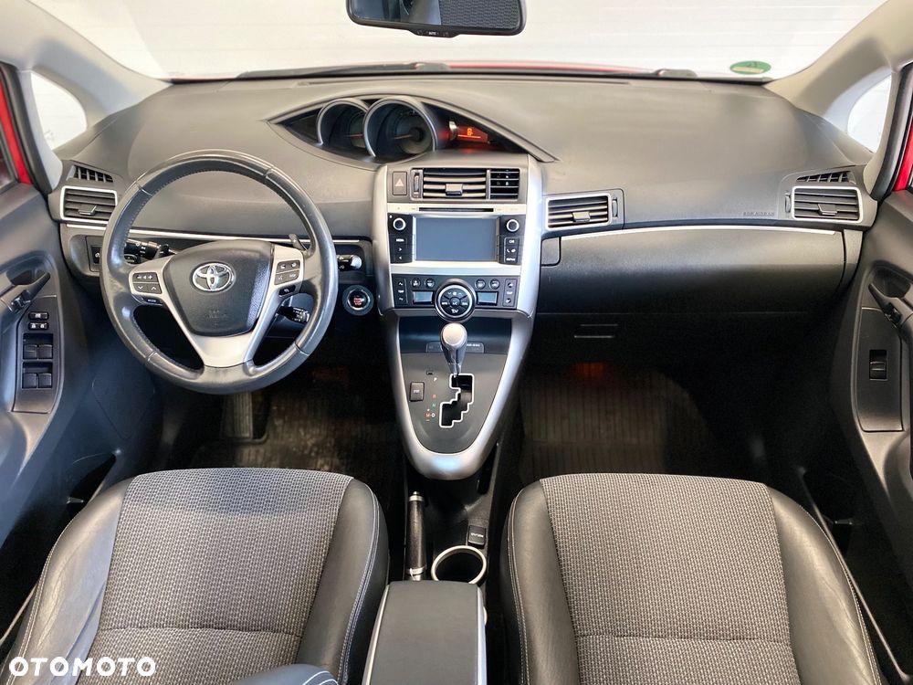 Toyota Verso 1.8 Premium MS - 9