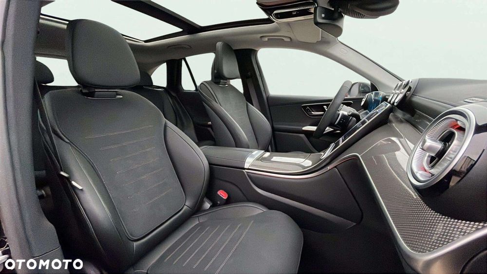 Mercedes-Benz GLC - 9