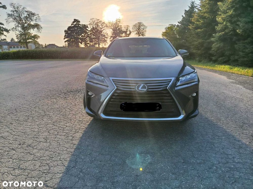 Lexus RX - 5