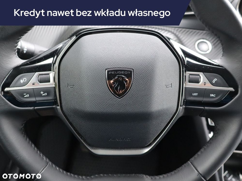 Peugeot 208 - 15