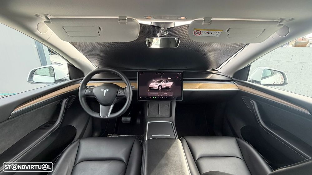 Tesla Model Y Long Range Tração Integral - 24