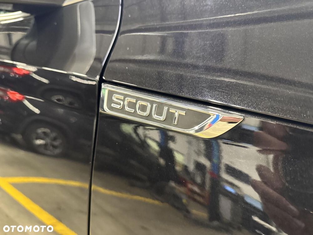 Skoda Octavia 2.0 TDI 4x4 Scout DSG - 39