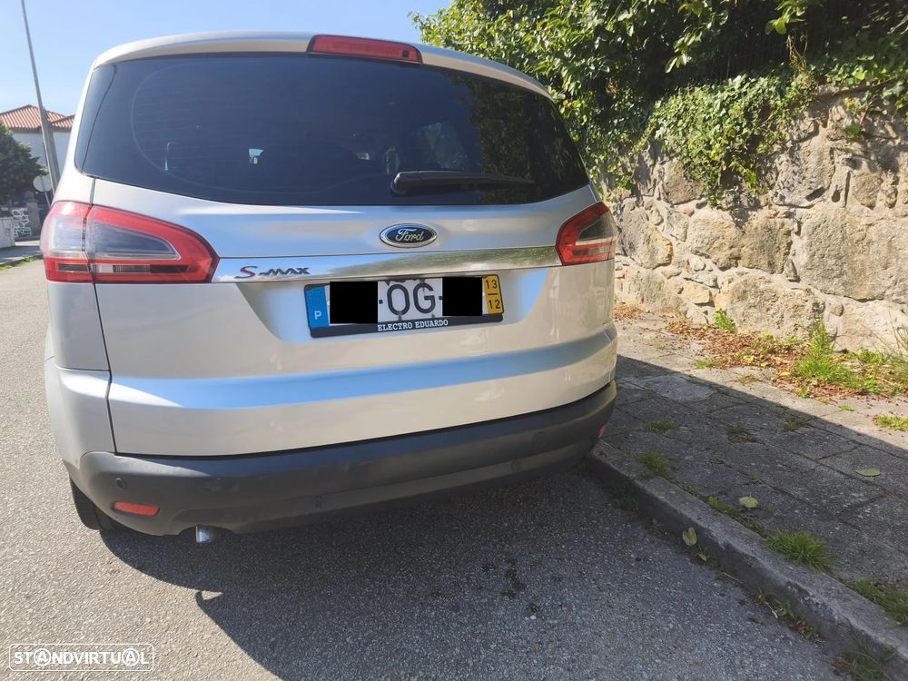 Ford S-Max 2.0 TDCi Titanium 7L - 6