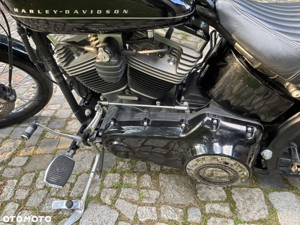 Harley-Davidson Softail Blackline - 11