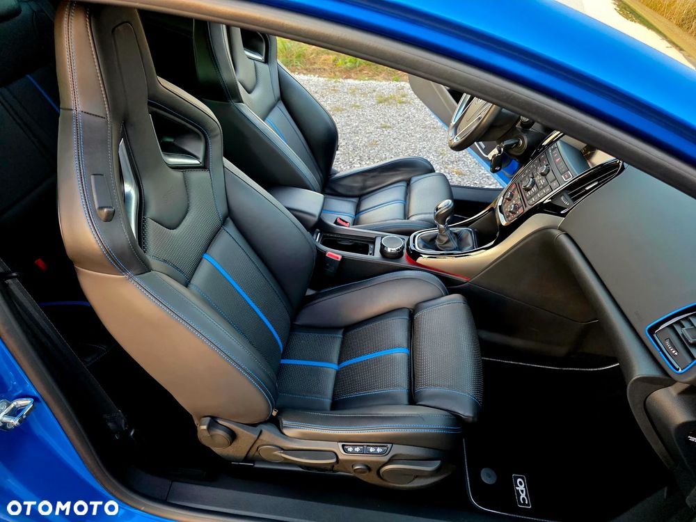 Opel Astra OPC - 17