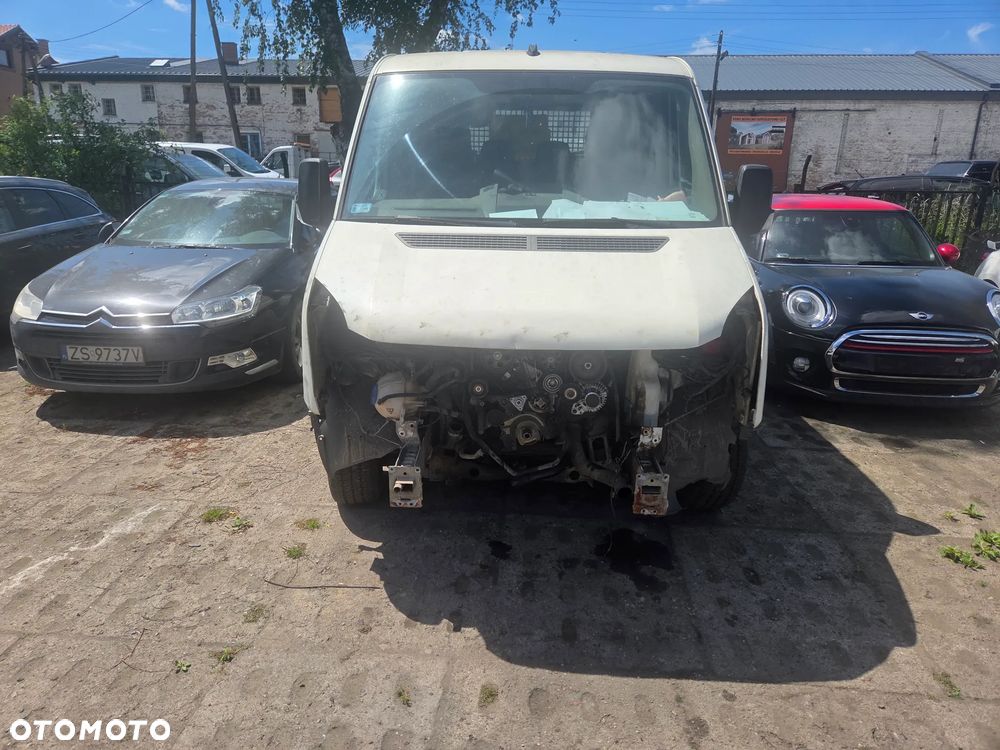 Volkswagen Crafter - 3