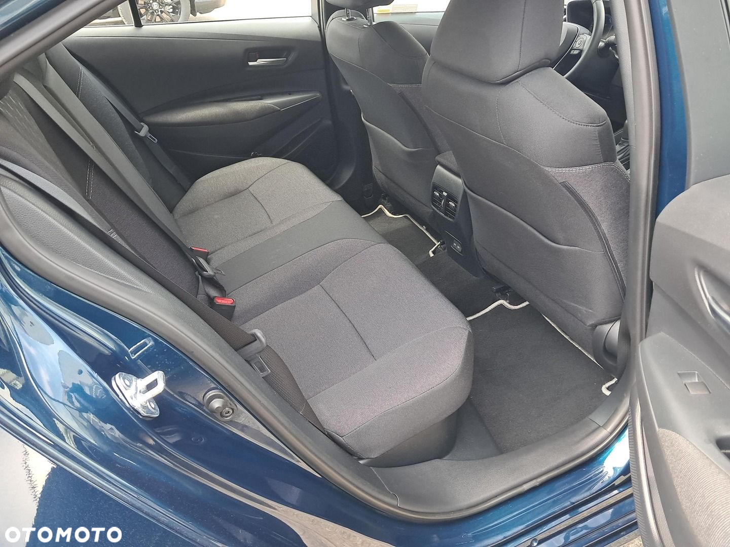 Toyota Corolla - 11