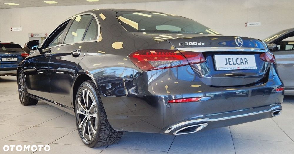 Mercedes-Benz Klasa E - 11
