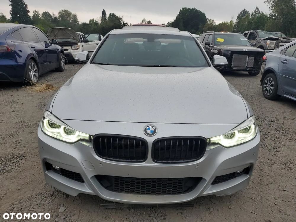 BMW Seria 3 328i xDrive Sport-Aut Sport Line - 5