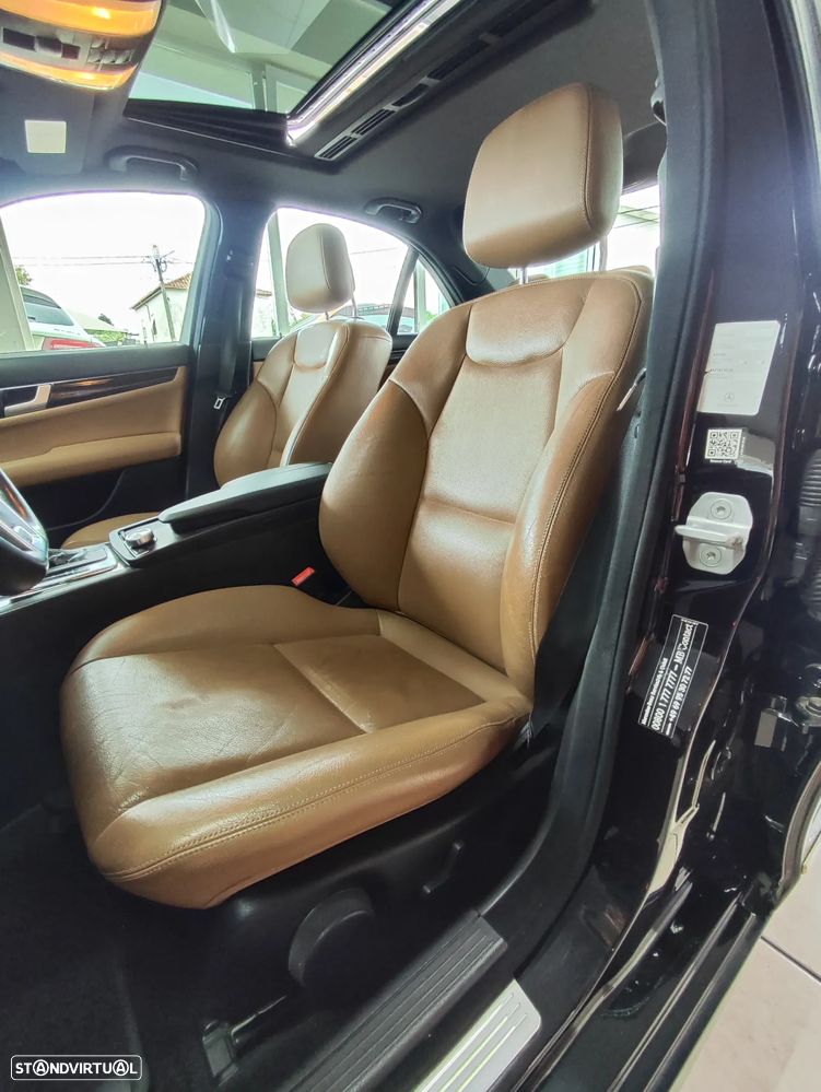 Mercedes-Benz C 220 CDI DPF BlueEFFICIENCY 7G-TRONIC Avantgarde Edition - 26