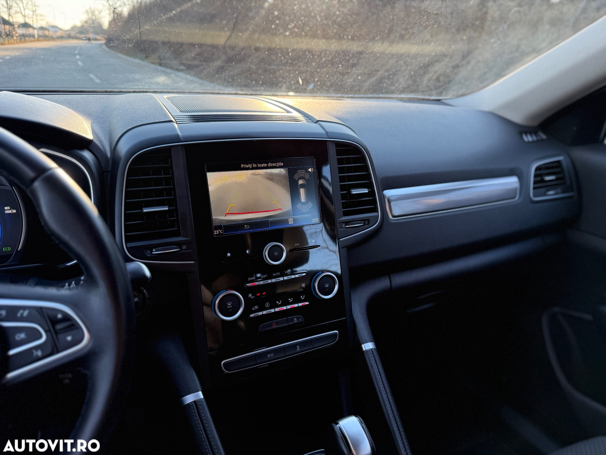 Renault Koleos ENERGY dCi 175 X-tronic LIMITED - 13